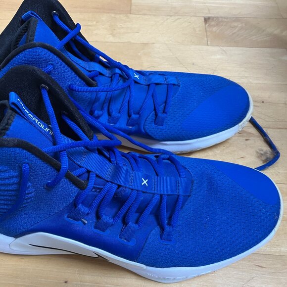 Nike Hyperdunks - Picture 2 of 6